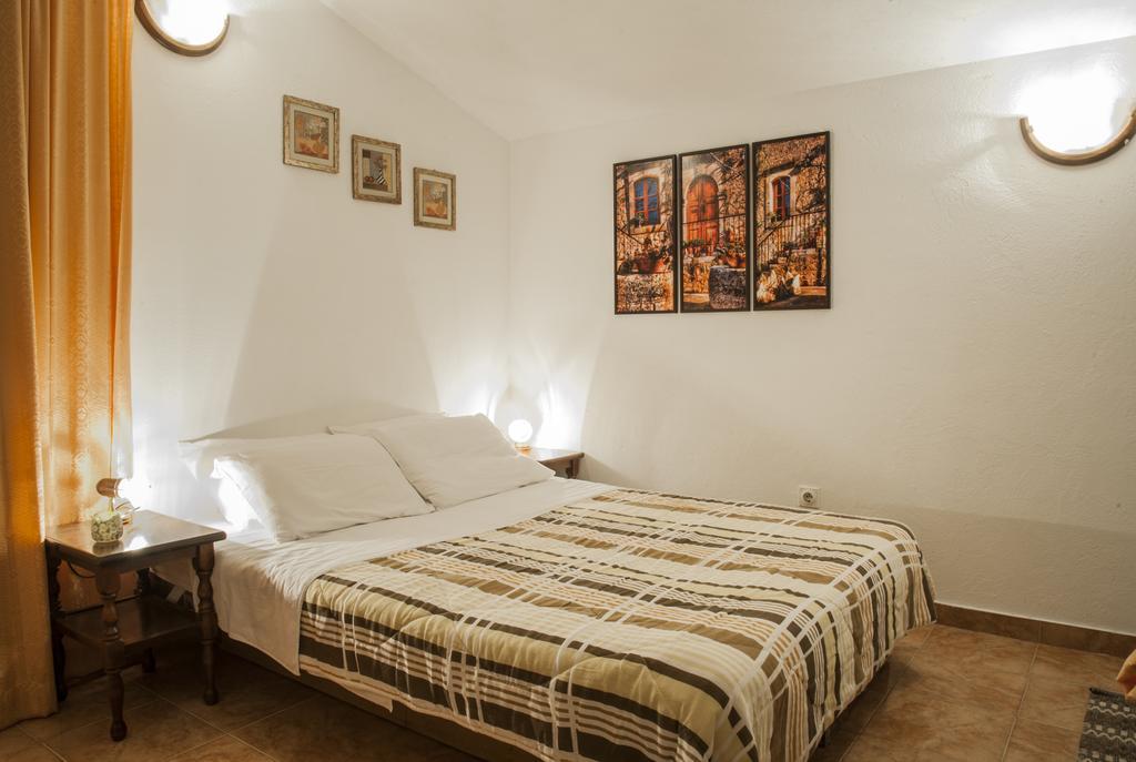 Huter Apartments Herceg Novi Esterno foto