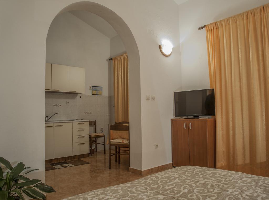 Huter Apartments Herceg Novi Esterno foto